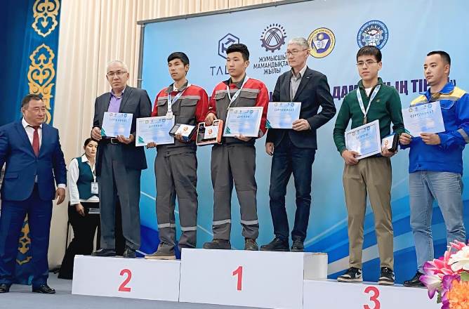 Ауылдан шыққан жас механик