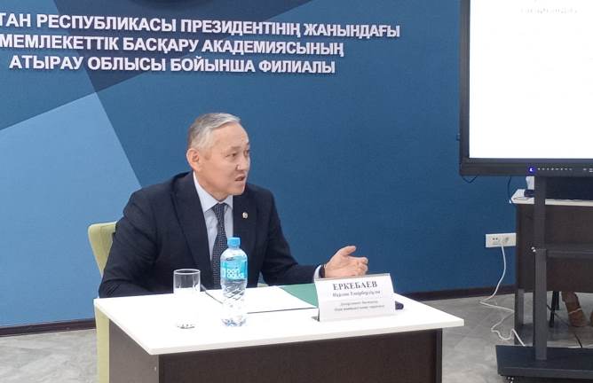 Жаңа іріктеу жүйесімен 71 атыраулық мемлекеттік қызметке қабылданды 