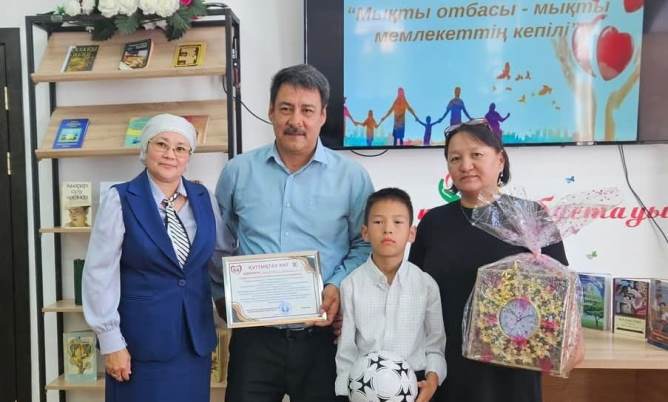 Еңбегімен елге үлгі болған отбасы