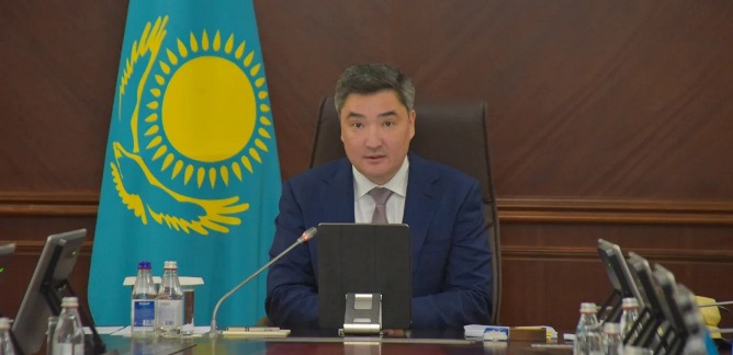 Цифрлық кодекс, Digital Qazaqstan, ЖИ туралы заң — Цифрминге шұғыл тапсырмалар берілді