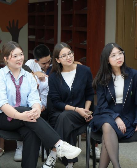 Атыраудағы NIS-те – City University of Hong Kong өкілдері