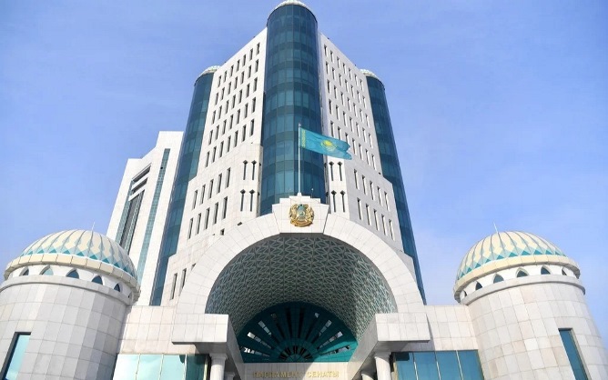 Сенат депутаттары бүгін қандай заң жобаларын талқылайды