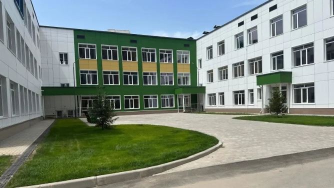 Жаңа мектептер үш ауысымды және апатты мектептер мәселесін шешуге ықпал етеді