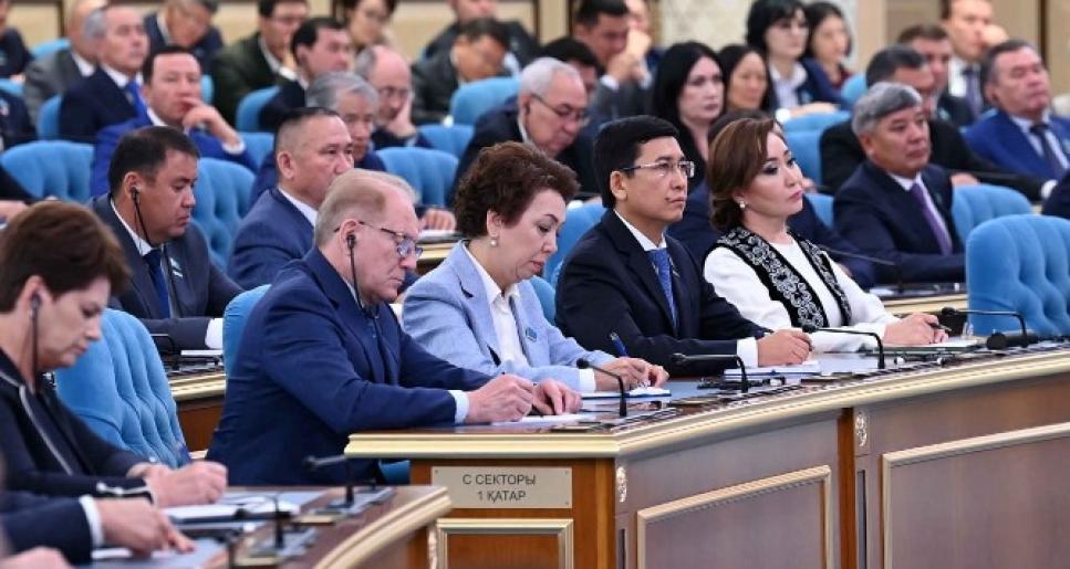 ЖАС ҰРПАҚҚА ЖОЛ АШАТЫН БАСТЫ БАҒЫТ