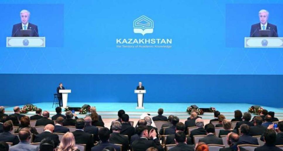 ЖИ сарапшылары мен мамандарын даярлау ісіне айрықша мән береміз – Президент