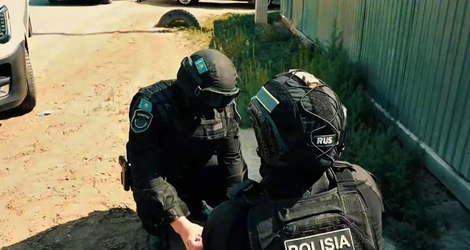 Атырауда блогер кәсіпкерден 2 млн теңге бопсалаған ба?