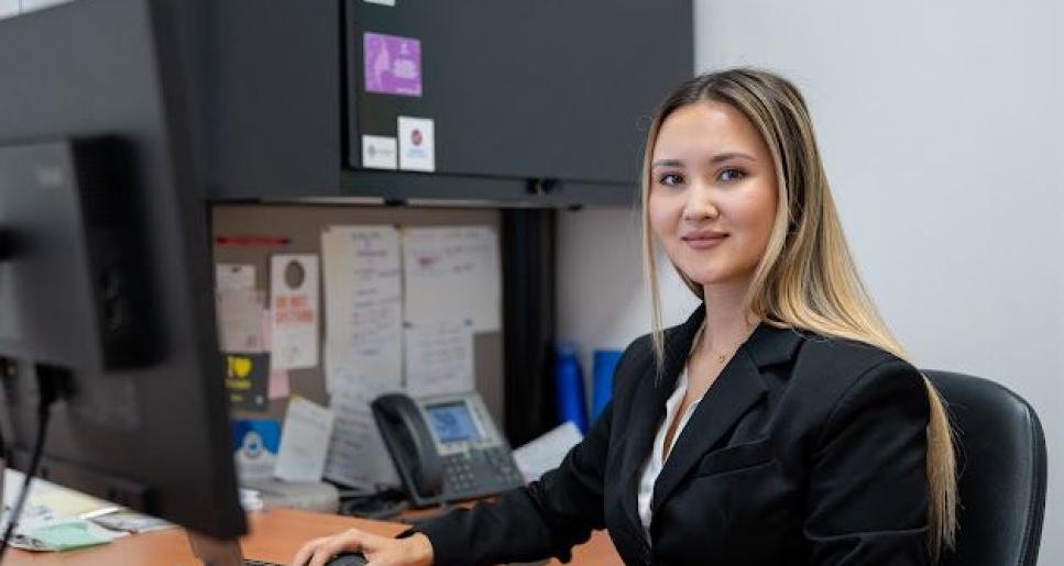 Мұнай-газ әлеміндегі әйел-инженер: Алина Суйешованың ерлігі 